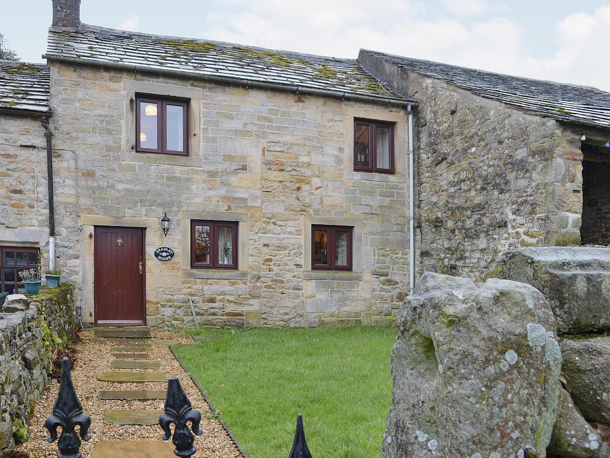 Bradley House Villa Harrop Fold ภายนอก รูปภาพ